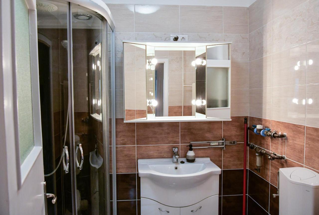 Balint Apartman - In The Heart Of Мішкольц Екстер'єр фото