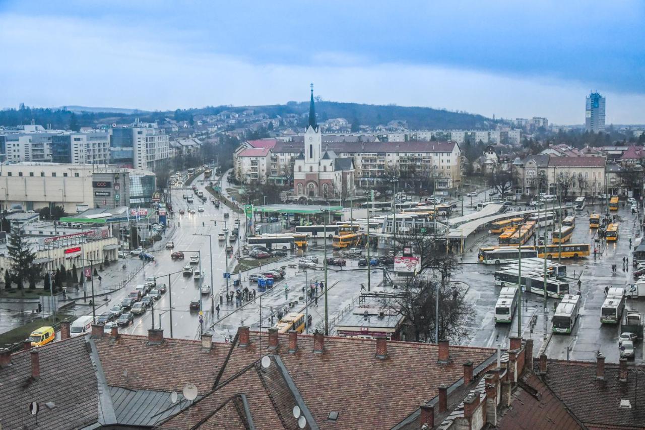 Balint Apartman - In The Heart Of Мішкольц Екстер'єр фото