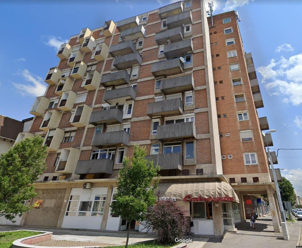 Balint Apartman - In The Heart Of Мішкольц Екстер'єр фото