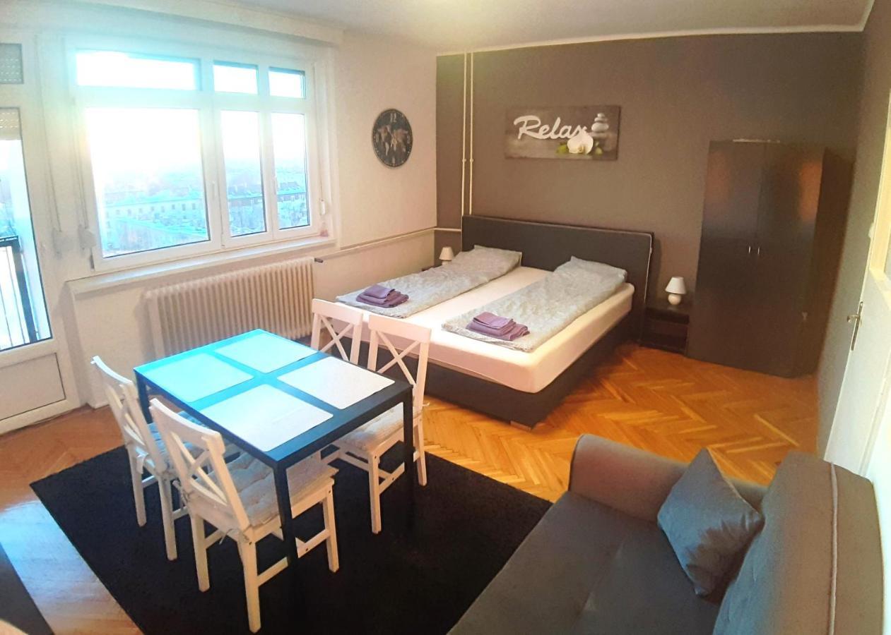 Balint Apartman - In The Heart Of Мішкольц Екстер'єр фото